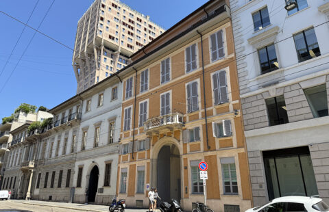 Ampio Monolocale indipendente Affitto Missori Palazzo Rougier